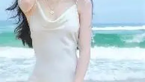 何雯娜产后半个月即展现惊人身材恢复速度