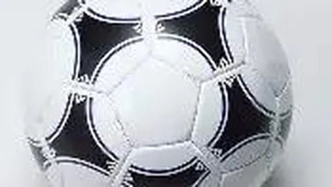 【彩界揭秘】双色球蛇年25140期独家预测：复式8+2，精准出击，高胜率揭秘！